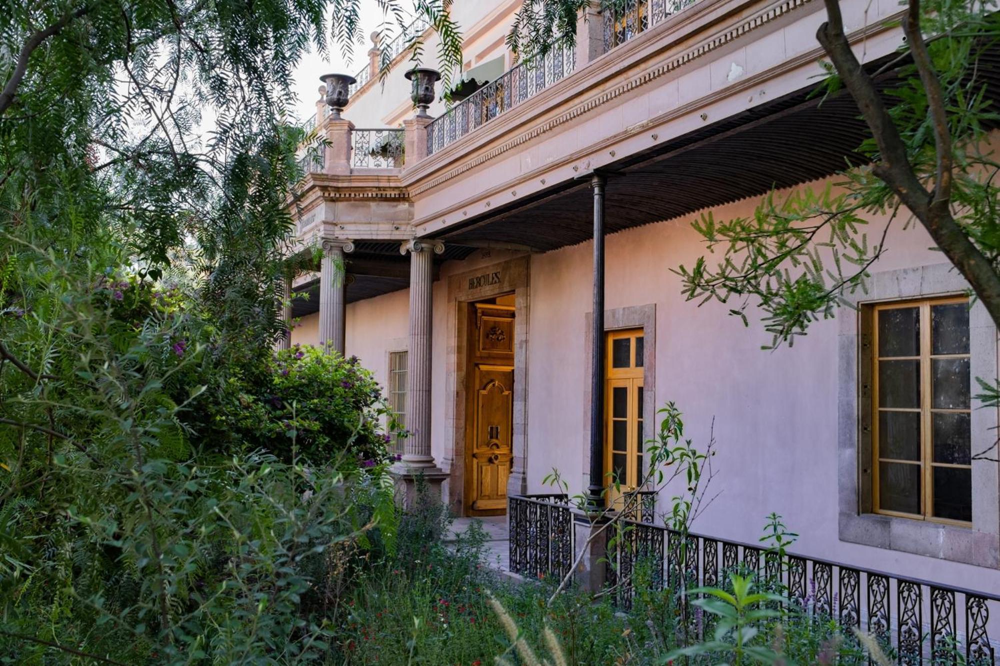 Hotel Hercules Керетаро Экстерьер фото